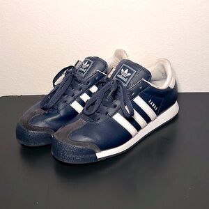 Adidas Somoa Shoes size 6 GS